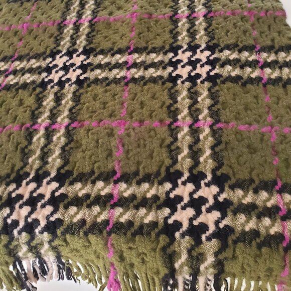 Burberry Olive Green/Magenta Houndstooth Plaid Check Merino Wool Cashmere Shawl - Picture 2 of 6